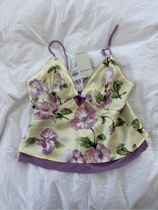 Abercrombie & Fitch Tops - Abercrombie & Fitch Floral Satin Cami in Lavender and Cream